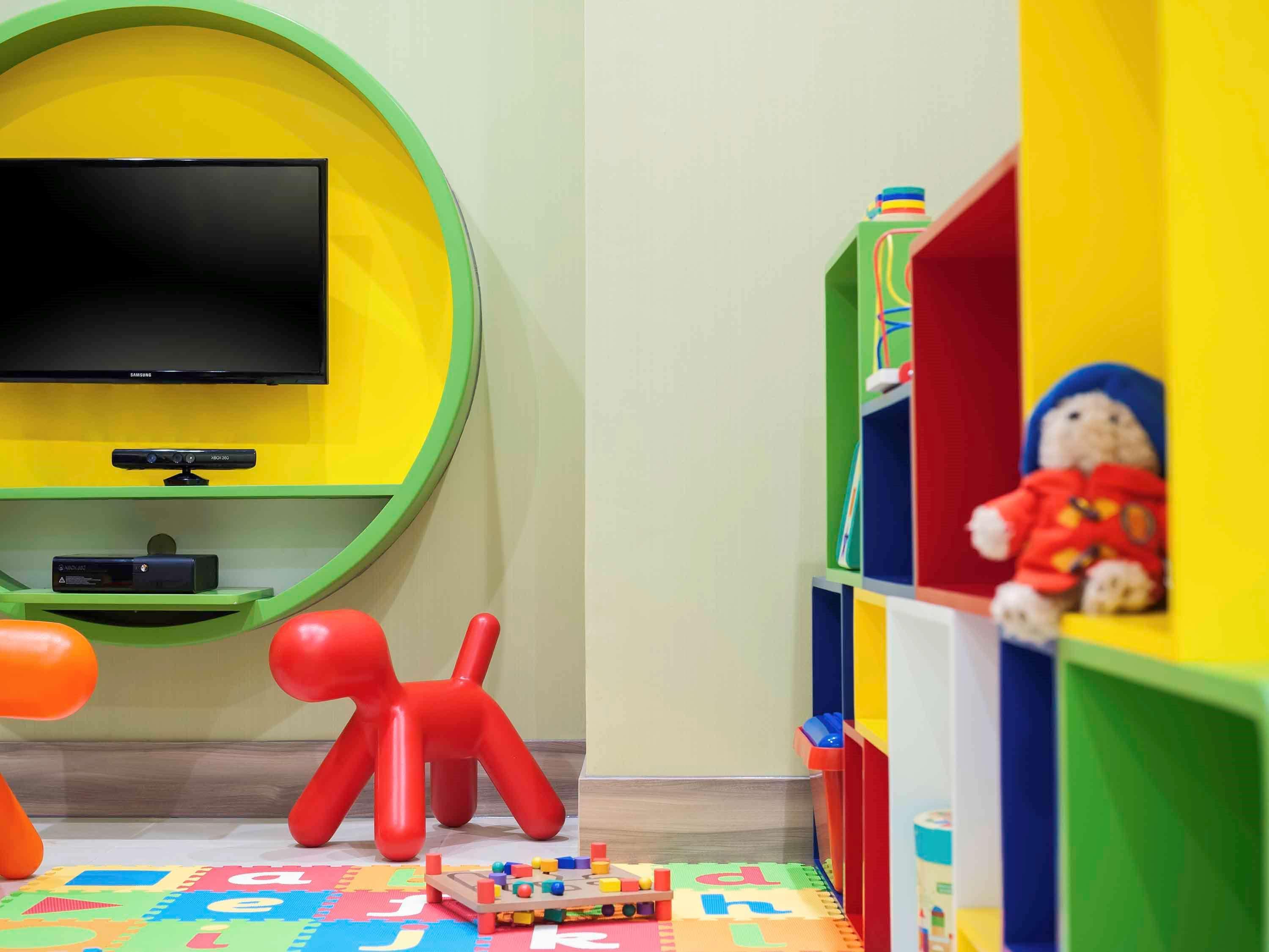 Ibis Styles Jakarta Mangga Dua Square Esterno foto