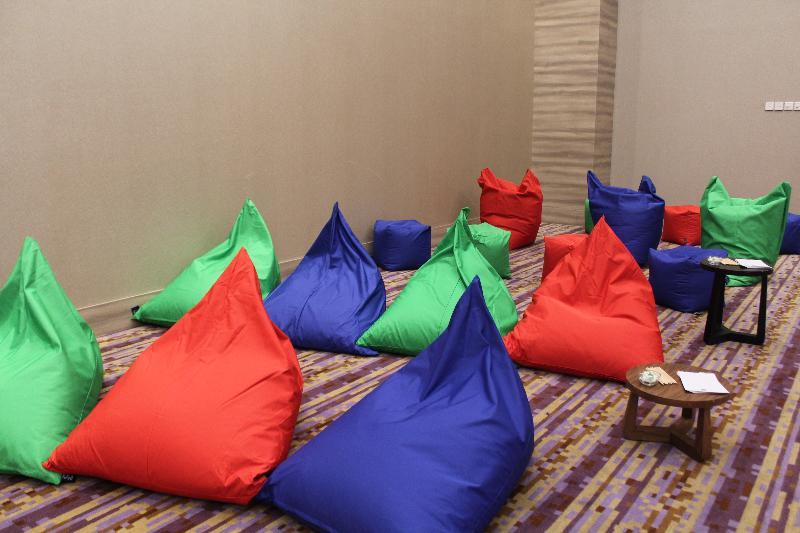 Ibis Styles Jakarta Mangga Dua Square Esterno foto